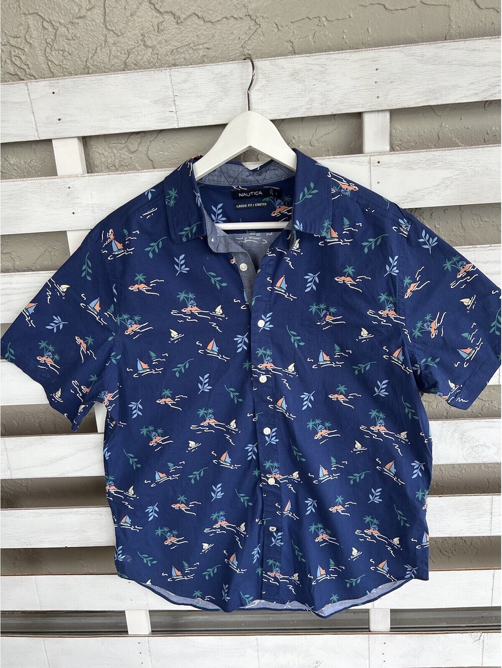 Nautica Sailing Boat Button Up Shirt Short Sleeves Hawaiian Mens L.